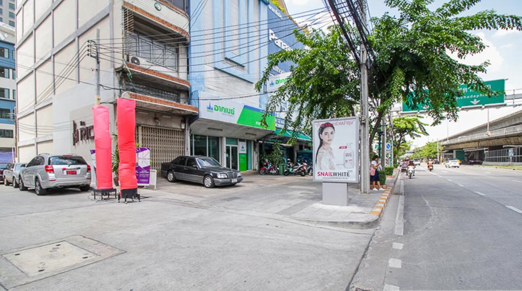Wooden Suites Bangkok Kültér fotó